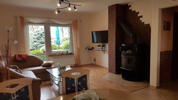 Wohnzzimmer mit Kamin