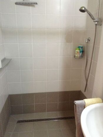 Der  ebenerdige Duschbereich