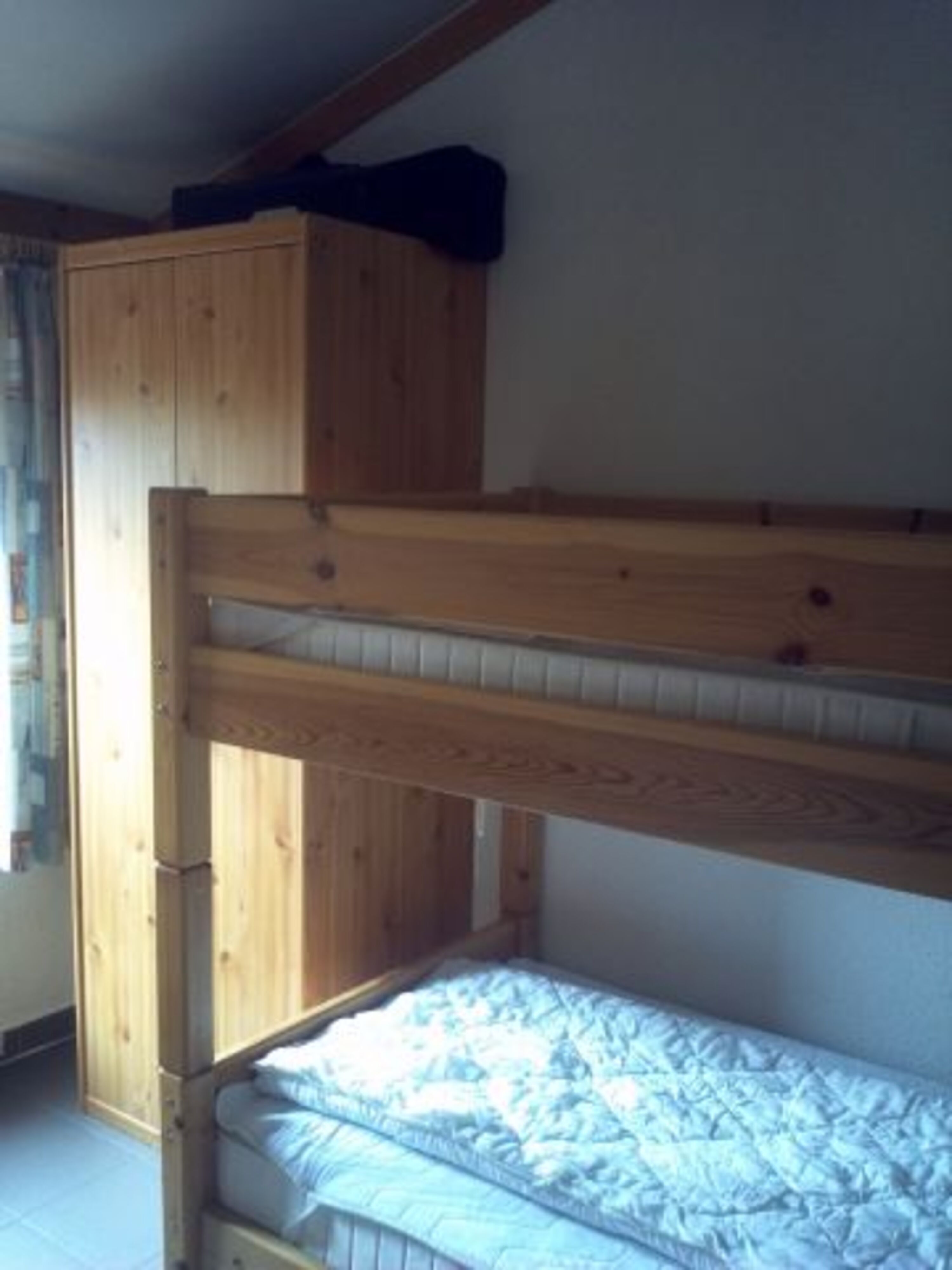 2. Schlazimmer mit 2 Etagenbetten 