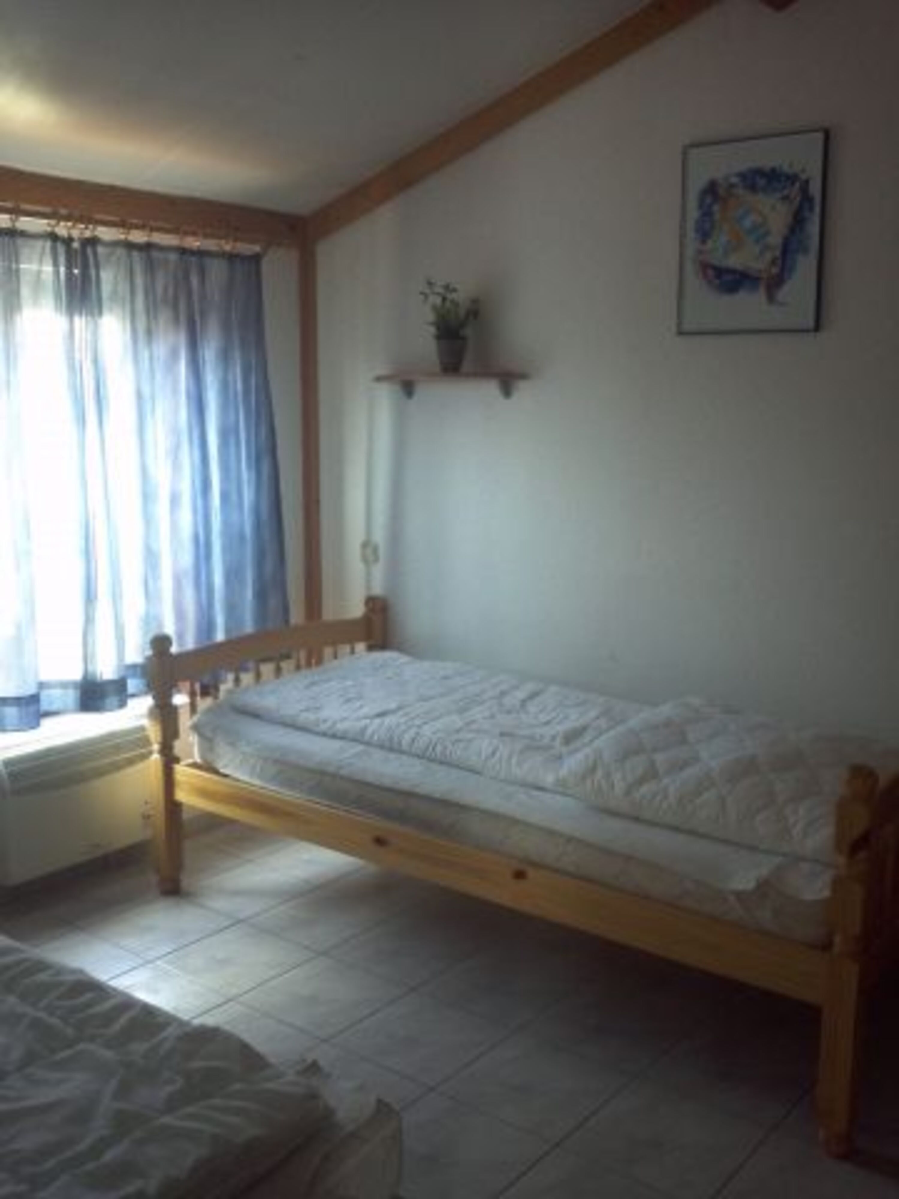 2. Schlafzimmer 