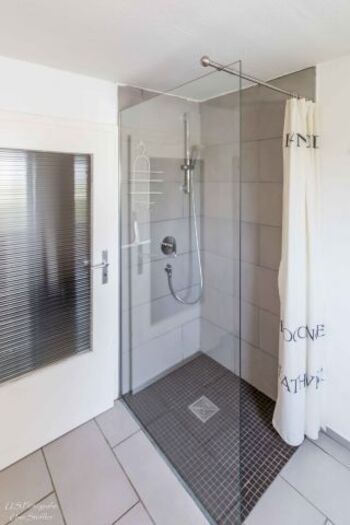 Ebenerdige Dusche