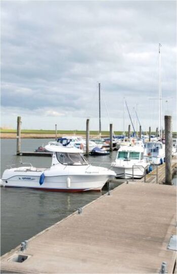 Yachthafen von Neßmersiel
