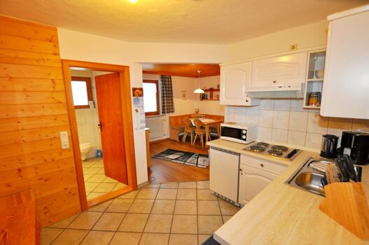 Eingangsbereich mit Küche Kat. Vergissmeinnicht