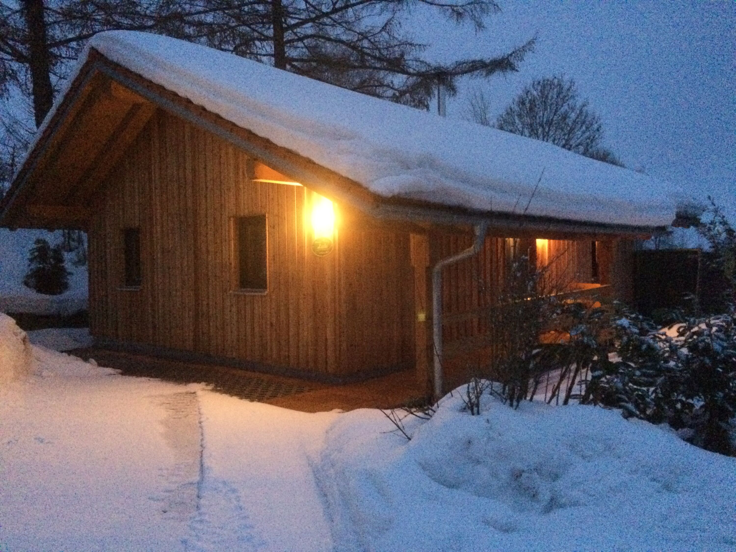 Haus Nationalpark Luchs mit Hund