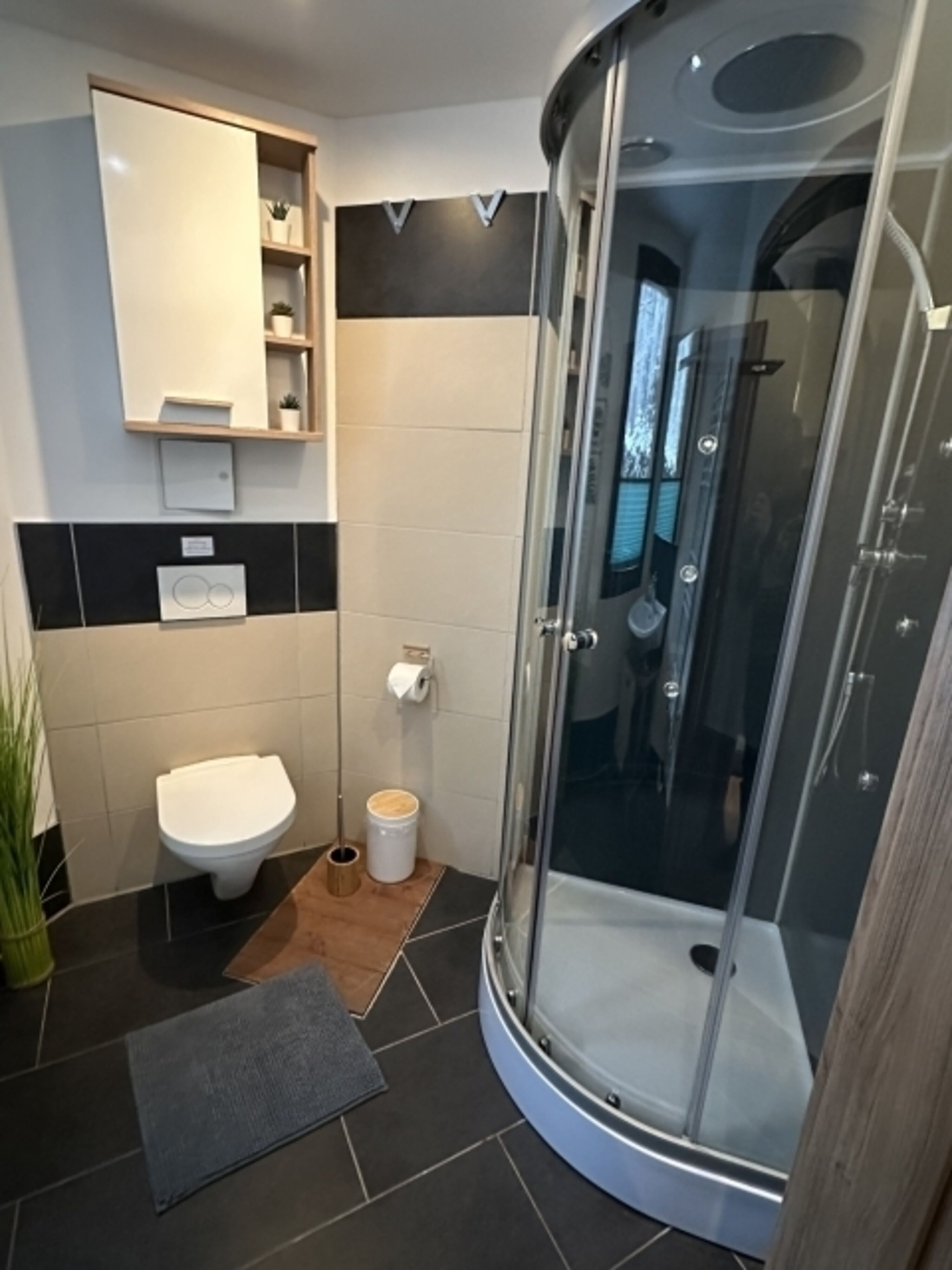 Bad mit Dusche