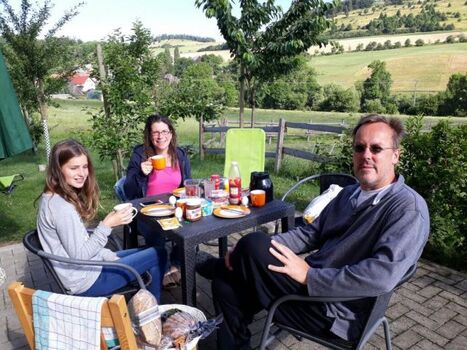 Frühstück auf der Terrasse