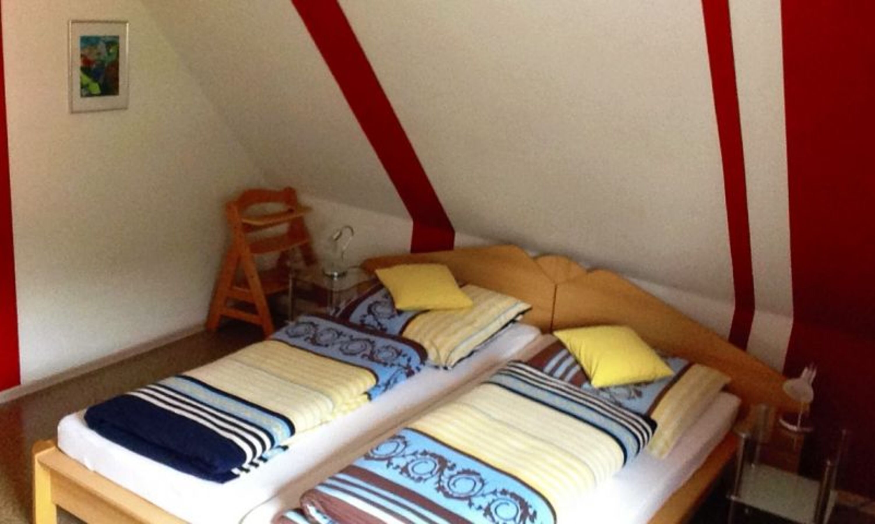 Schlafzimmer mit Doppelbett