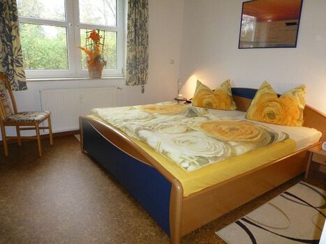 Doppelbettschlafzimmer