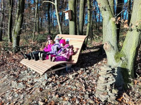 Liegebank am Wanderweg A3