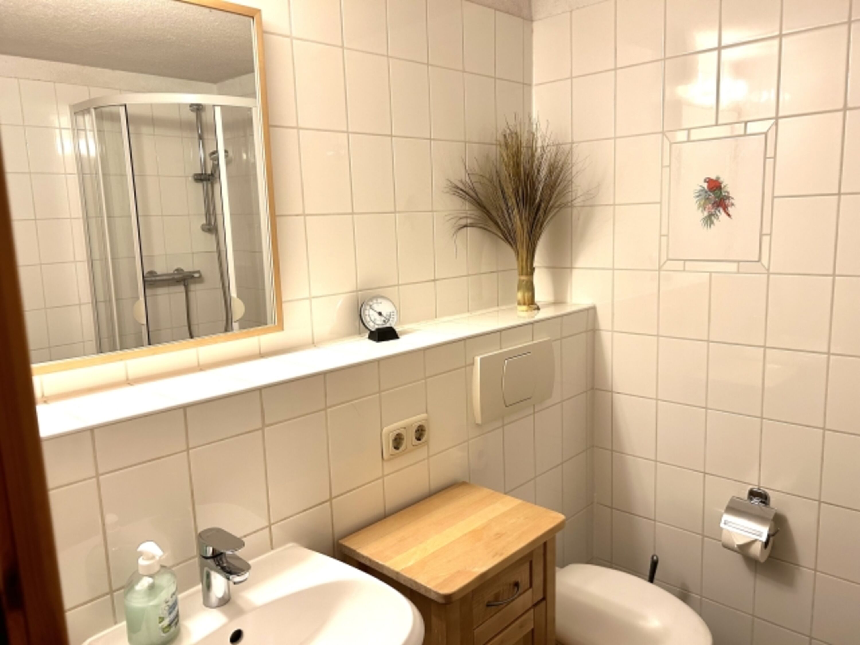 Badezimmer mit Dusche