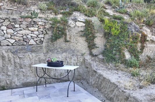 Die Dependance für 2 weitere Personen kann dazu gemietet werden