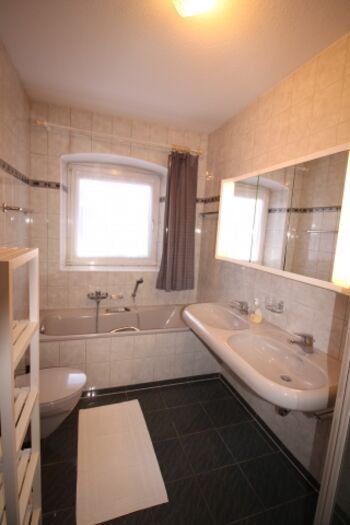 Badezimmer Badewanne