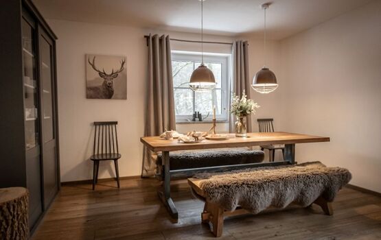 Stilvoller Sitzplatz innen