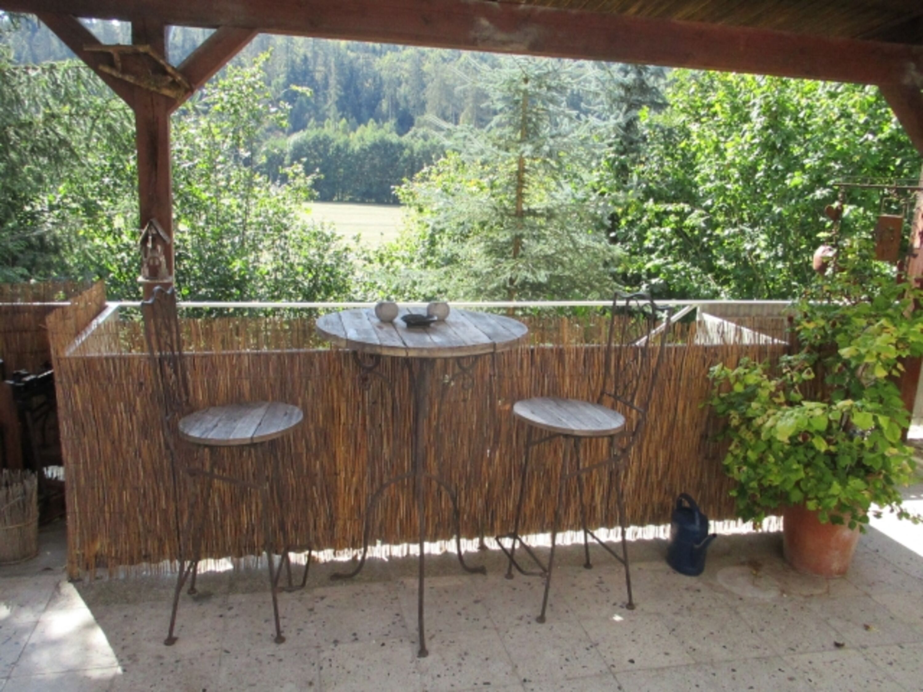 AUSZEIT: Erholung . Ruhe . Natur .