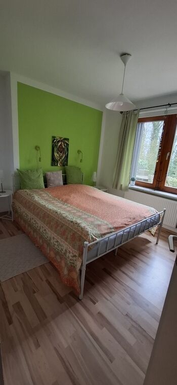 Schlafzimmer unten