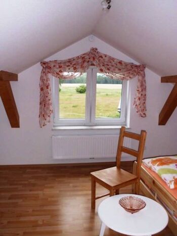 Weitere Ansicht vom Schlafzimmer 1 mit Doppelbett 