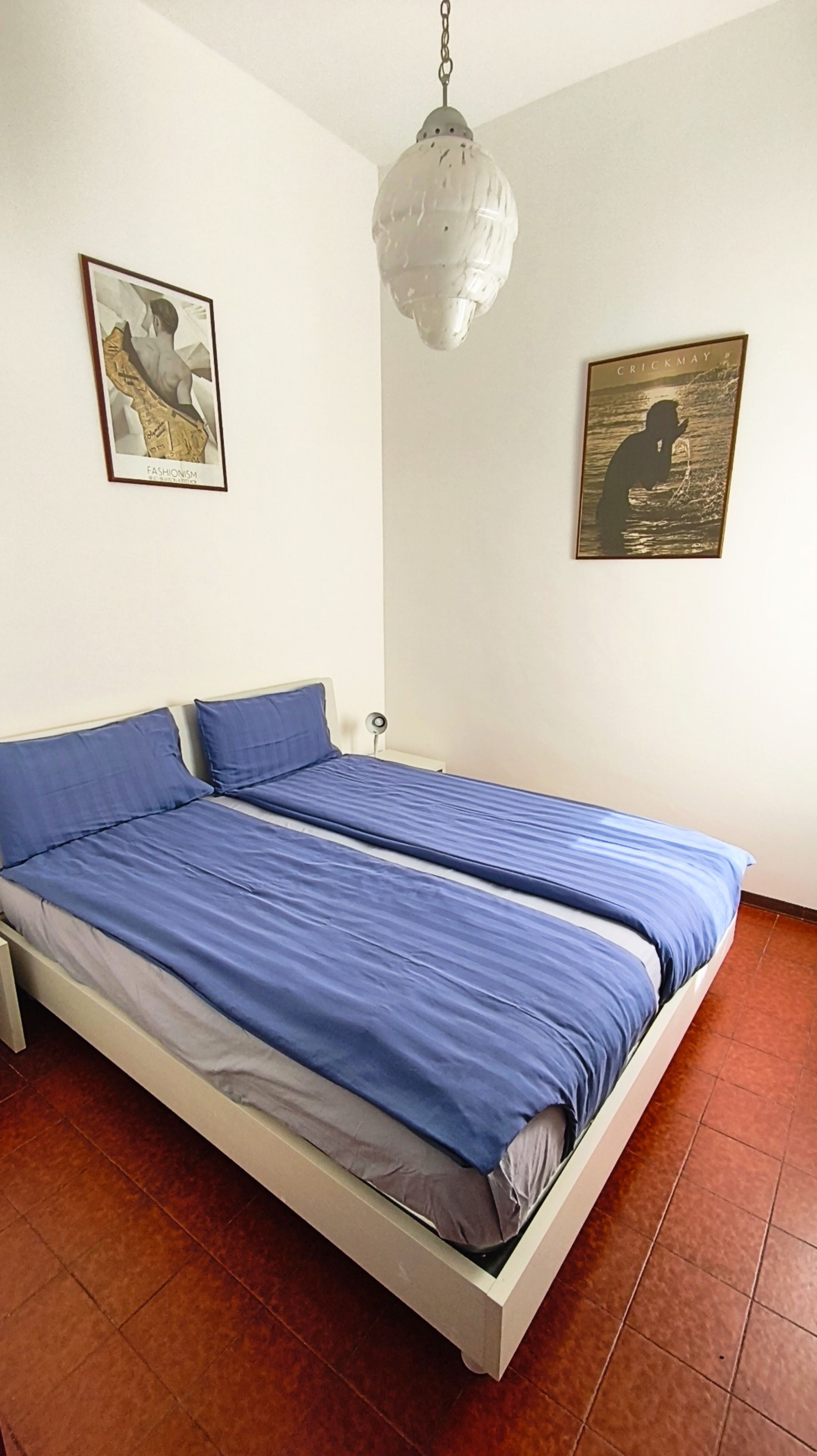 Schlafzimmer mit 2 Einzelbetten