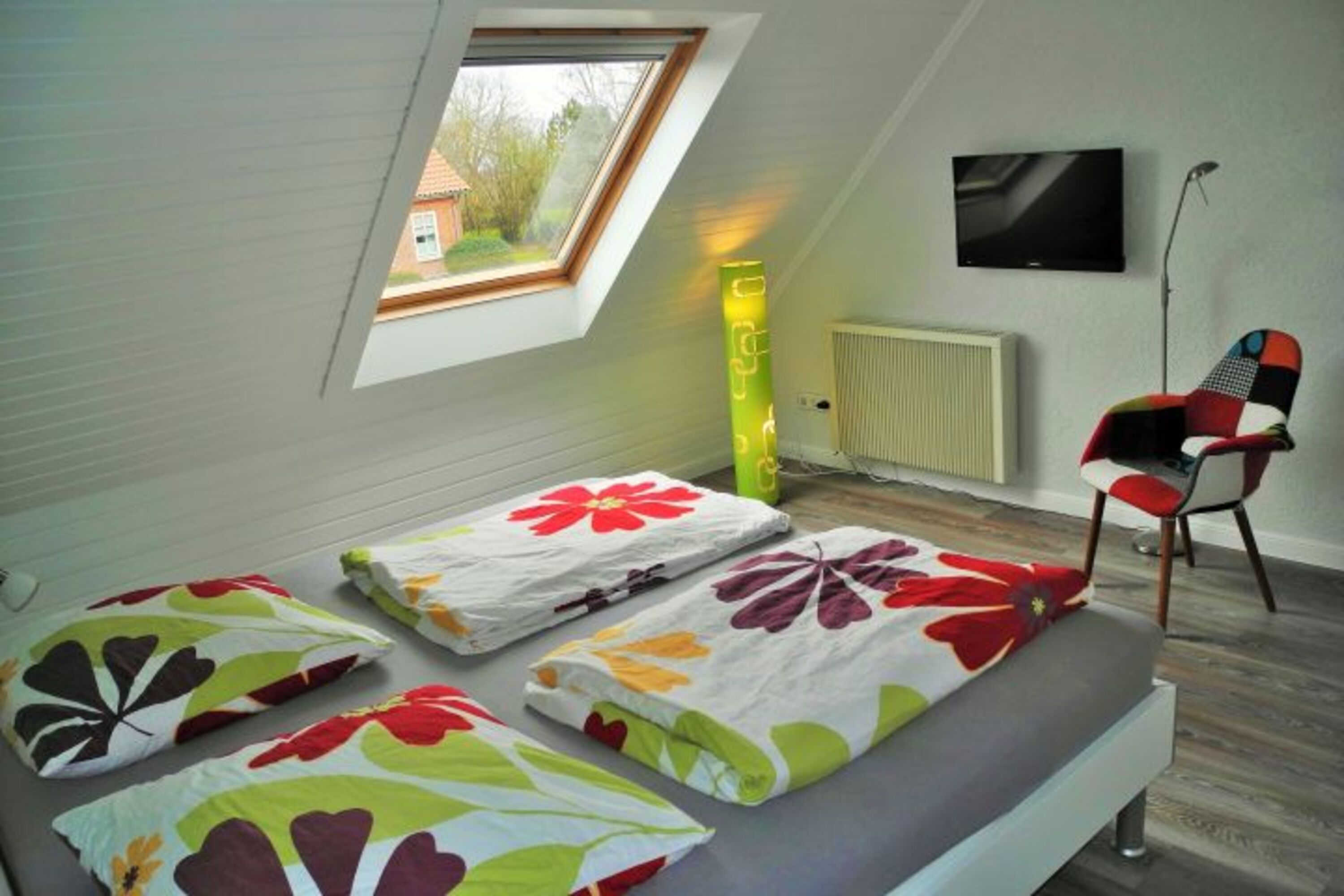 Schlafzimmer 1