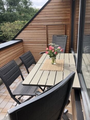 Balkon( Neu) mit Lerchenholz