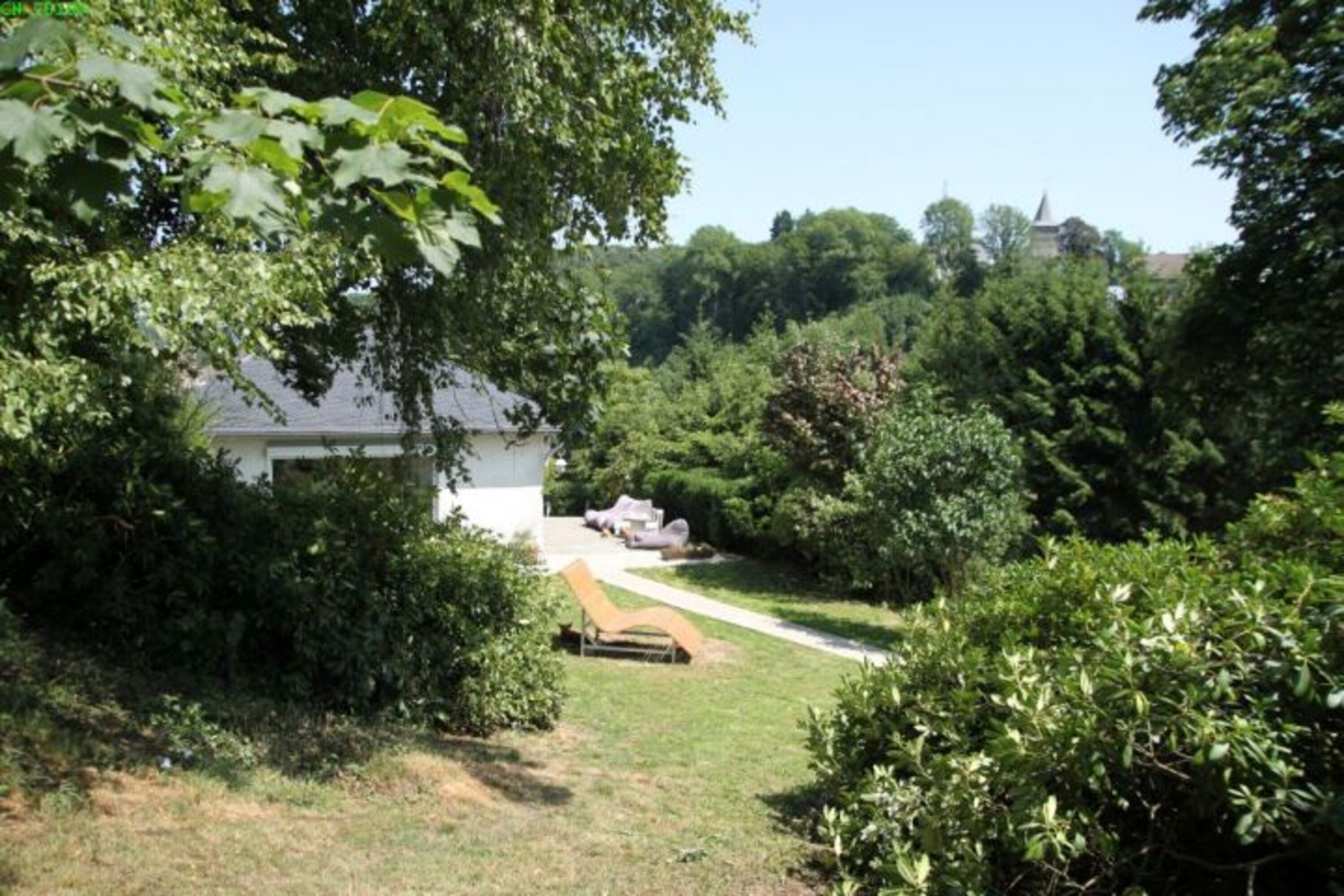 Terrasse und Garten 