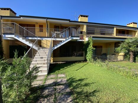 Die FeWo befindet sich im Obergeschoss