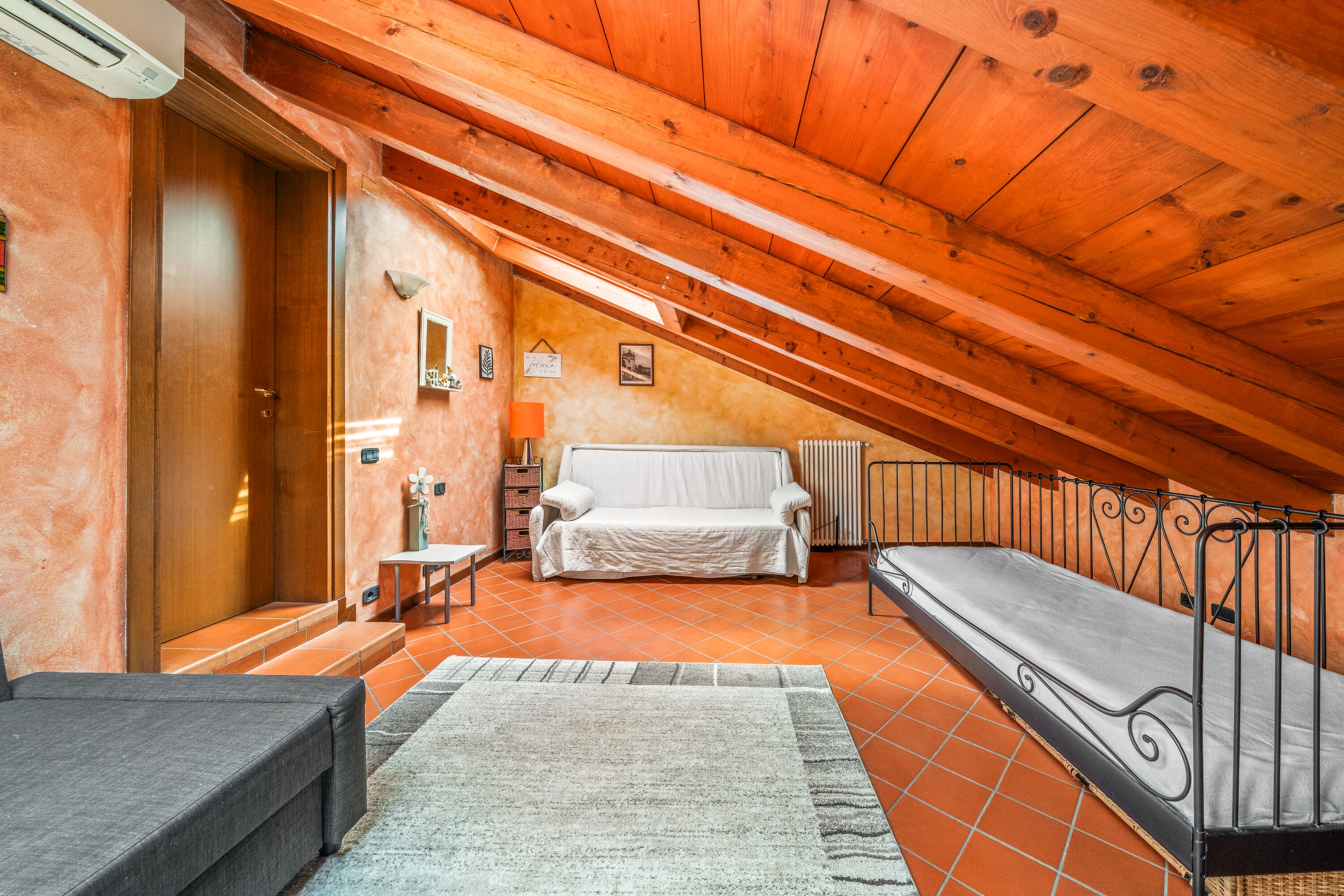 Das Dachgeschosszimmer im OG