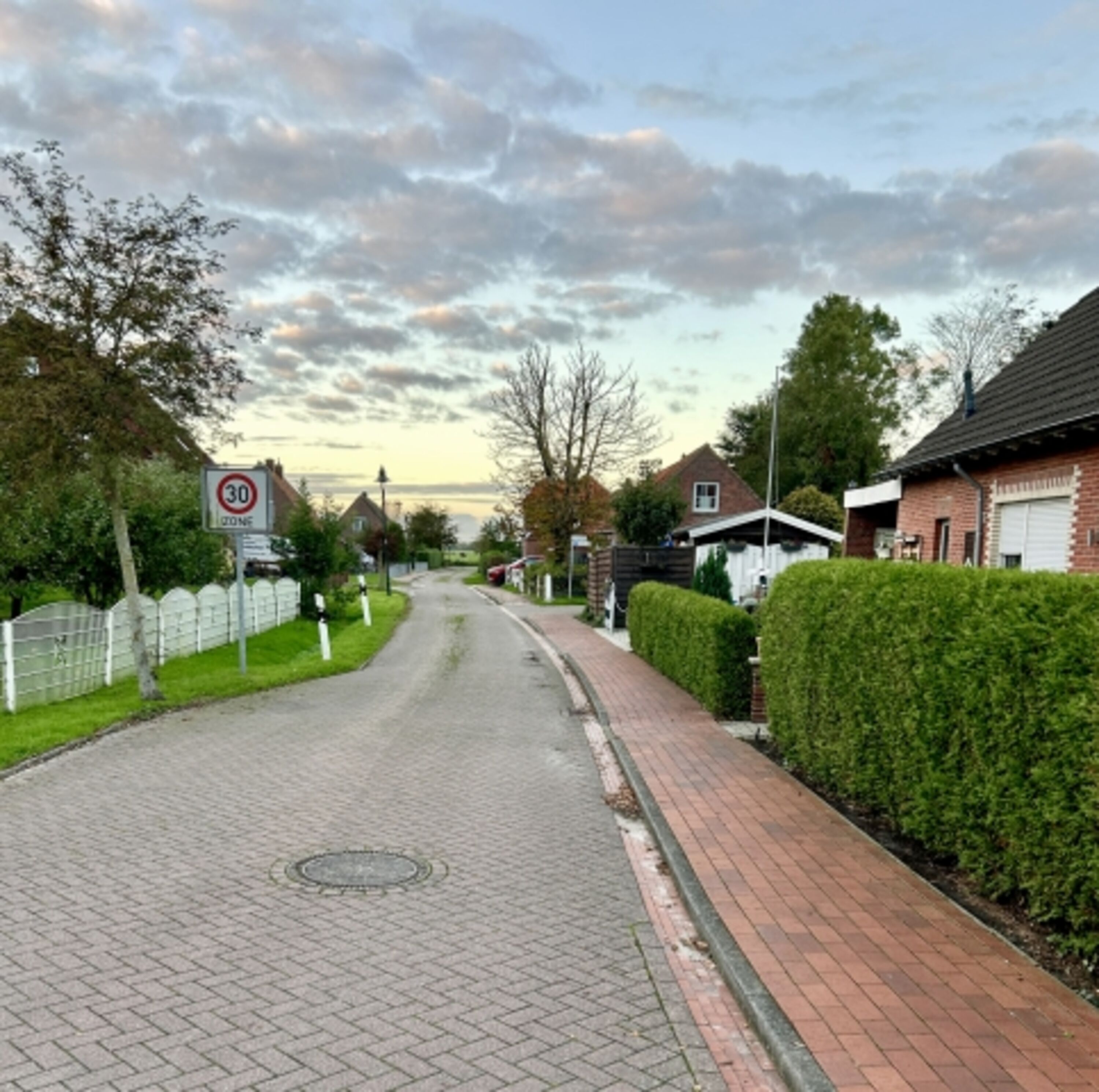 Blick in den Hartjeweg von oben