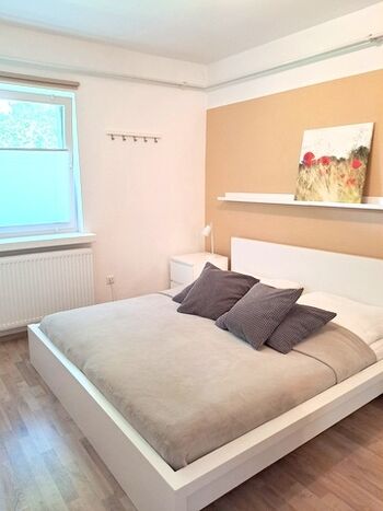 großes Schlafzimmer