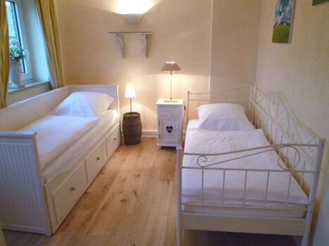Schlafzimmer mit Einzelbetten
