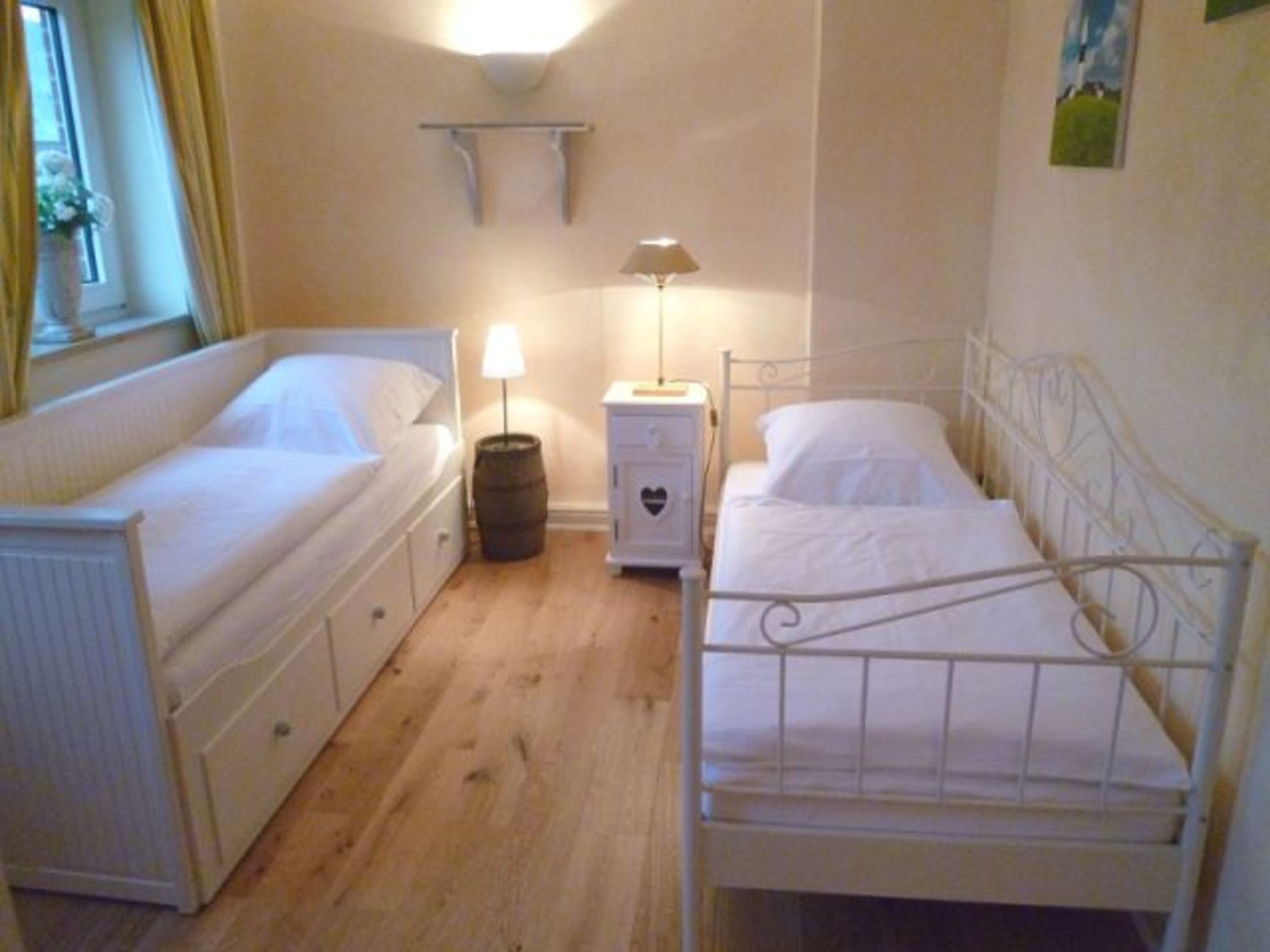Schlafzimmer mit Einzelbetten