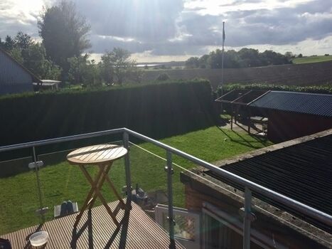 Traumhafter Blick zum Meer und Sundbrücke 