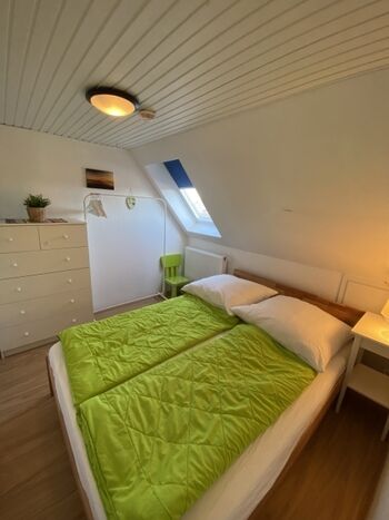 2. Schlafzimmer(140x200) 