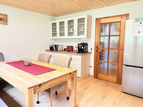 Ferienwohnung Waldblick mit privaten Garten, BBQ, Spielplatz ...
