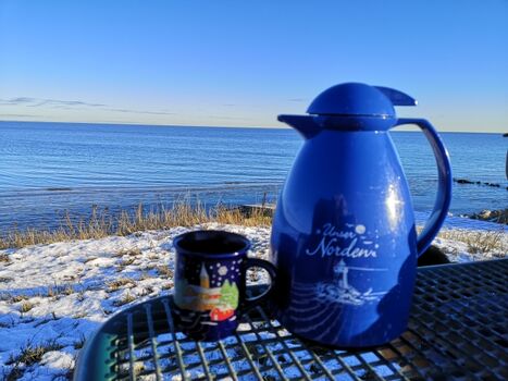 Winterpicknick am Wasser 