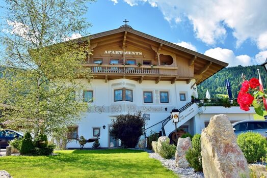 Tennladen Apartments Wildschönau Tirol direkt an der Skipiste