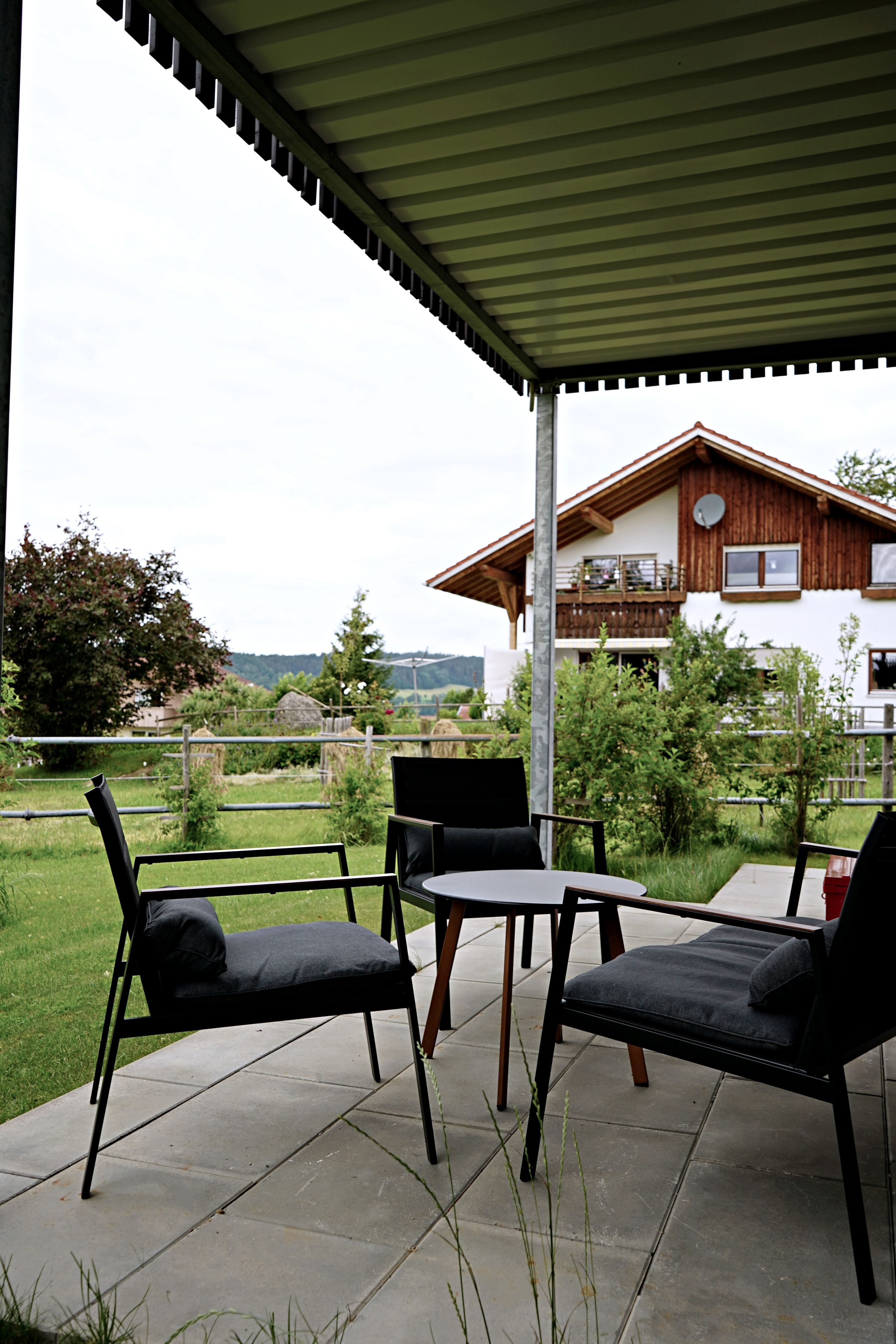 Terrasse mit Blick ins Grüne