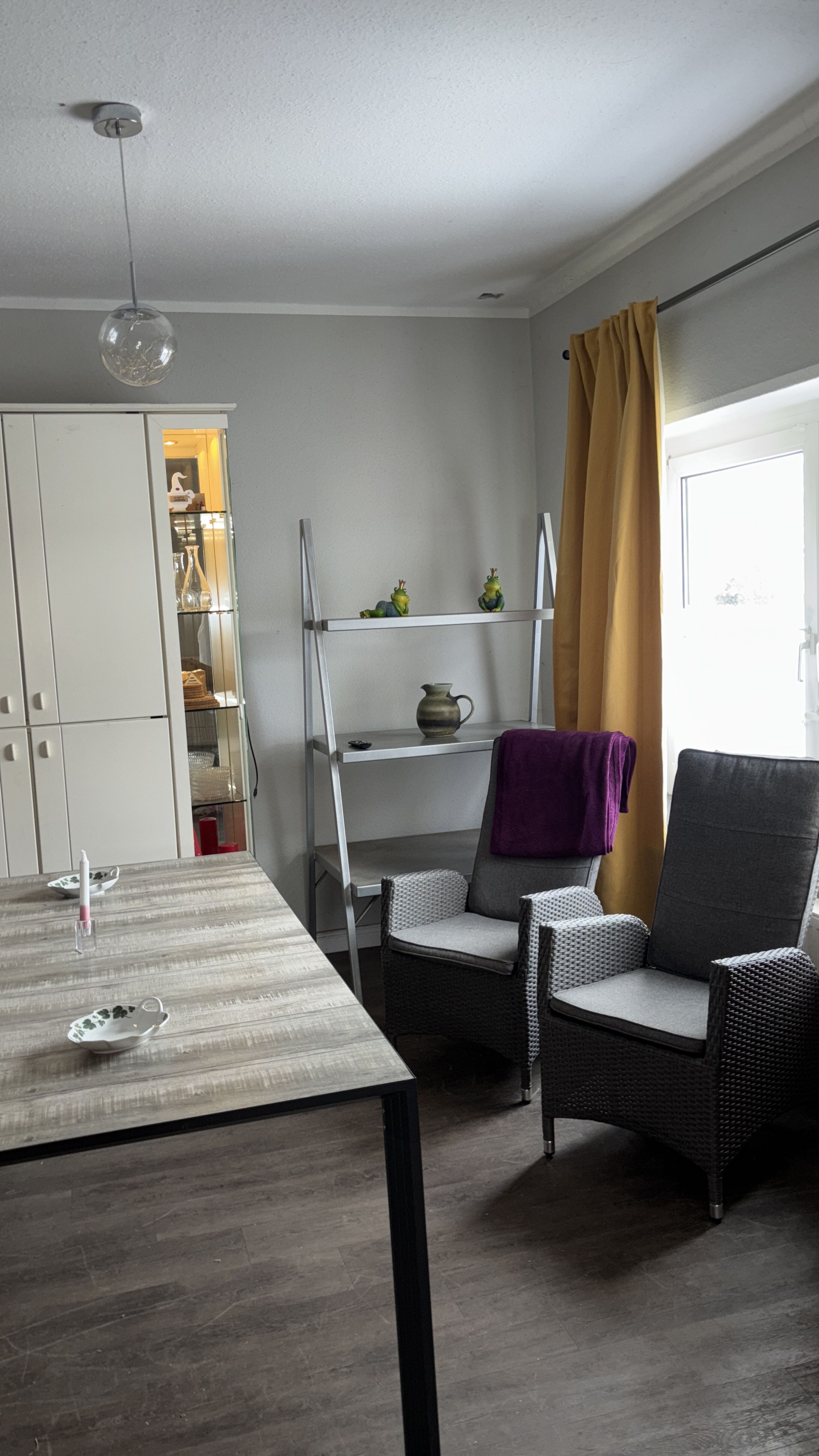 Wohnzimmer unten