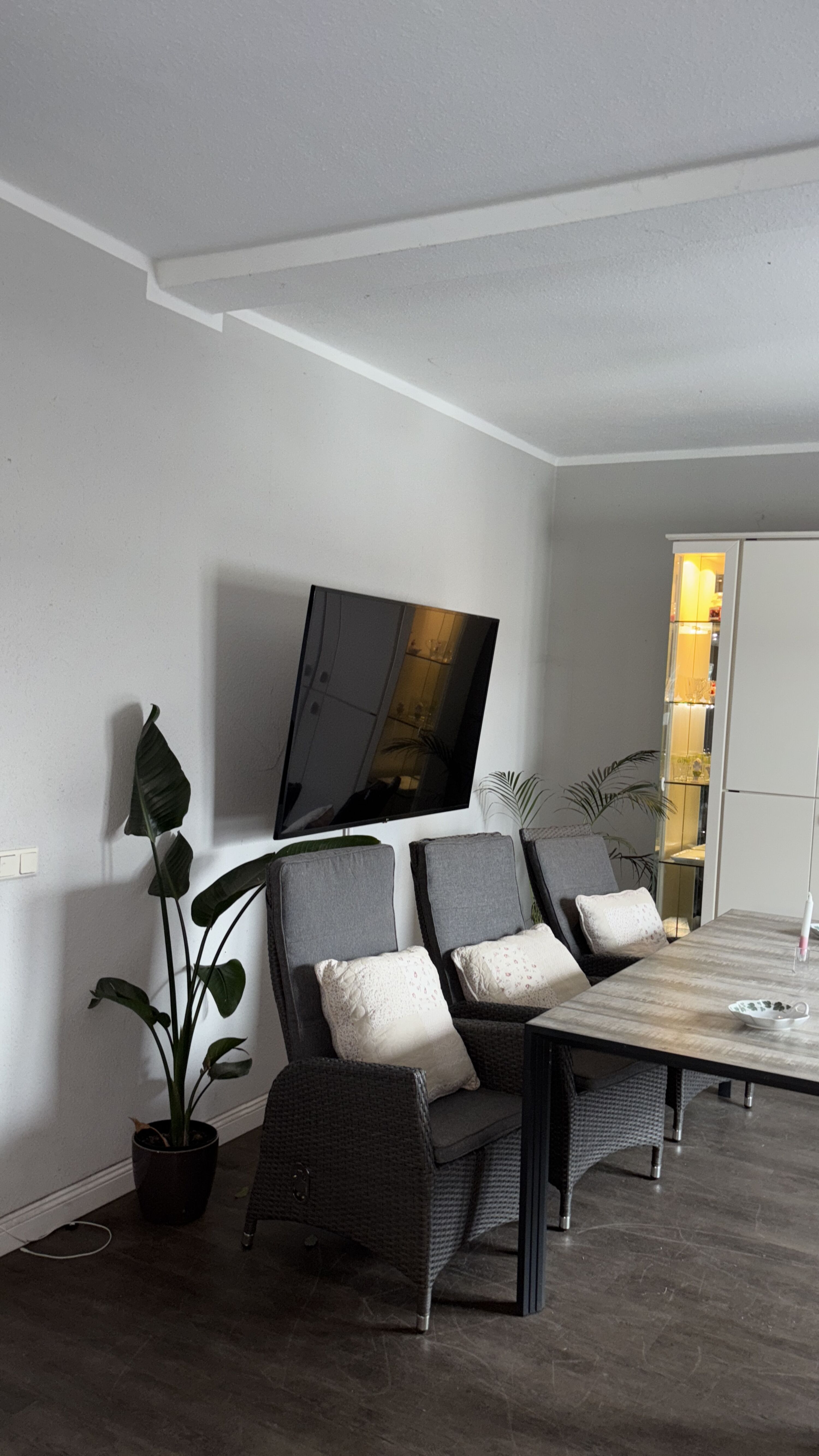 Wohnzimmer unten mit ausreichendem Platz