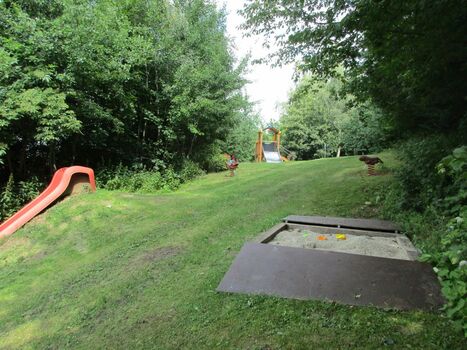 Spielplatz am Waldrand