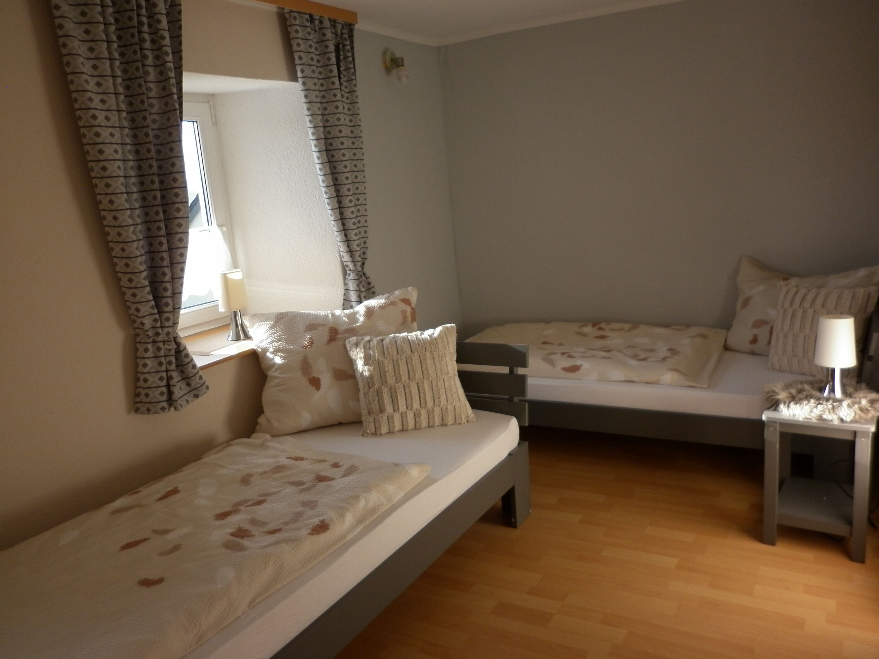 Schlafzimmer III