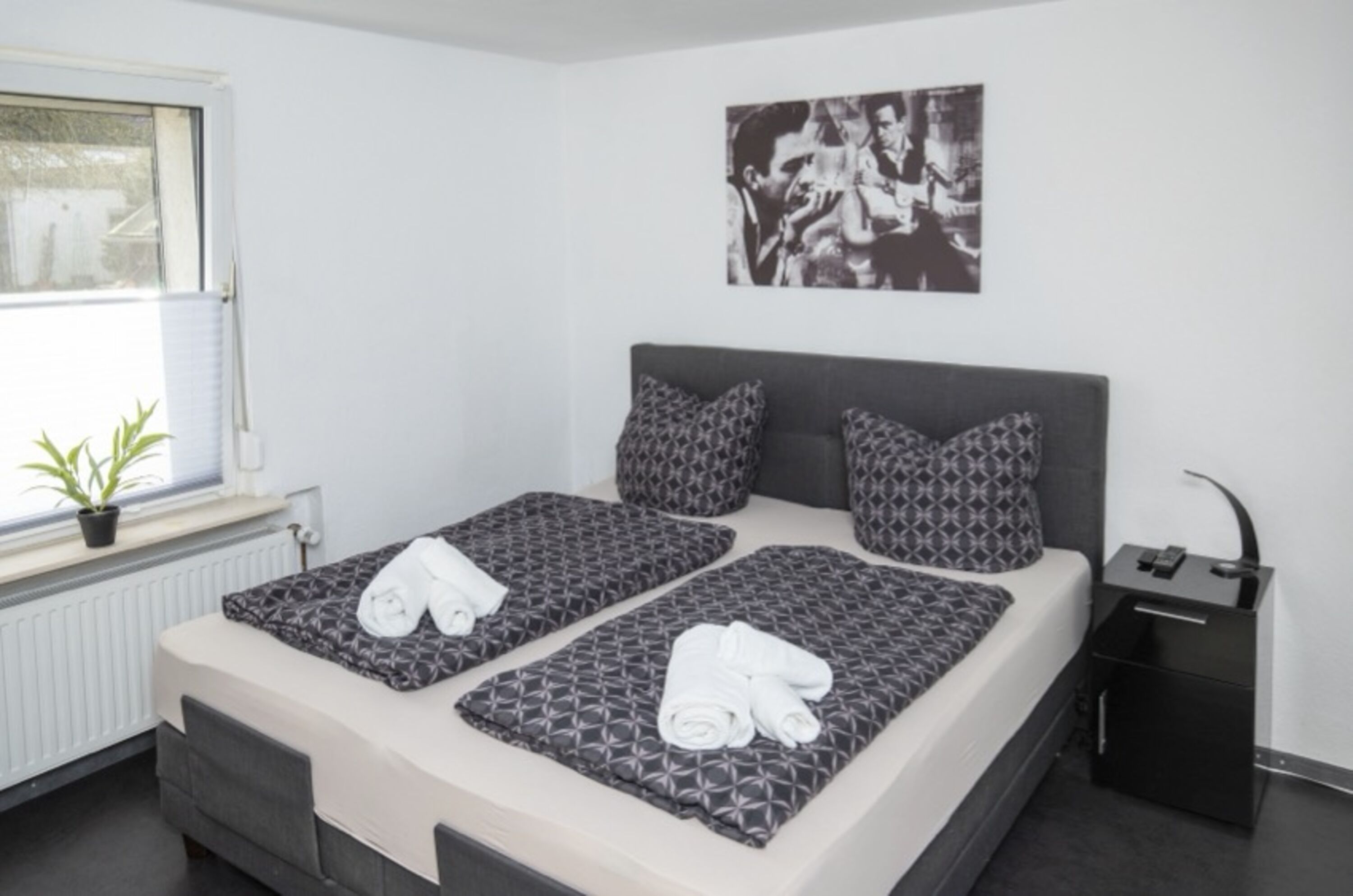 Schlafzimmer 2