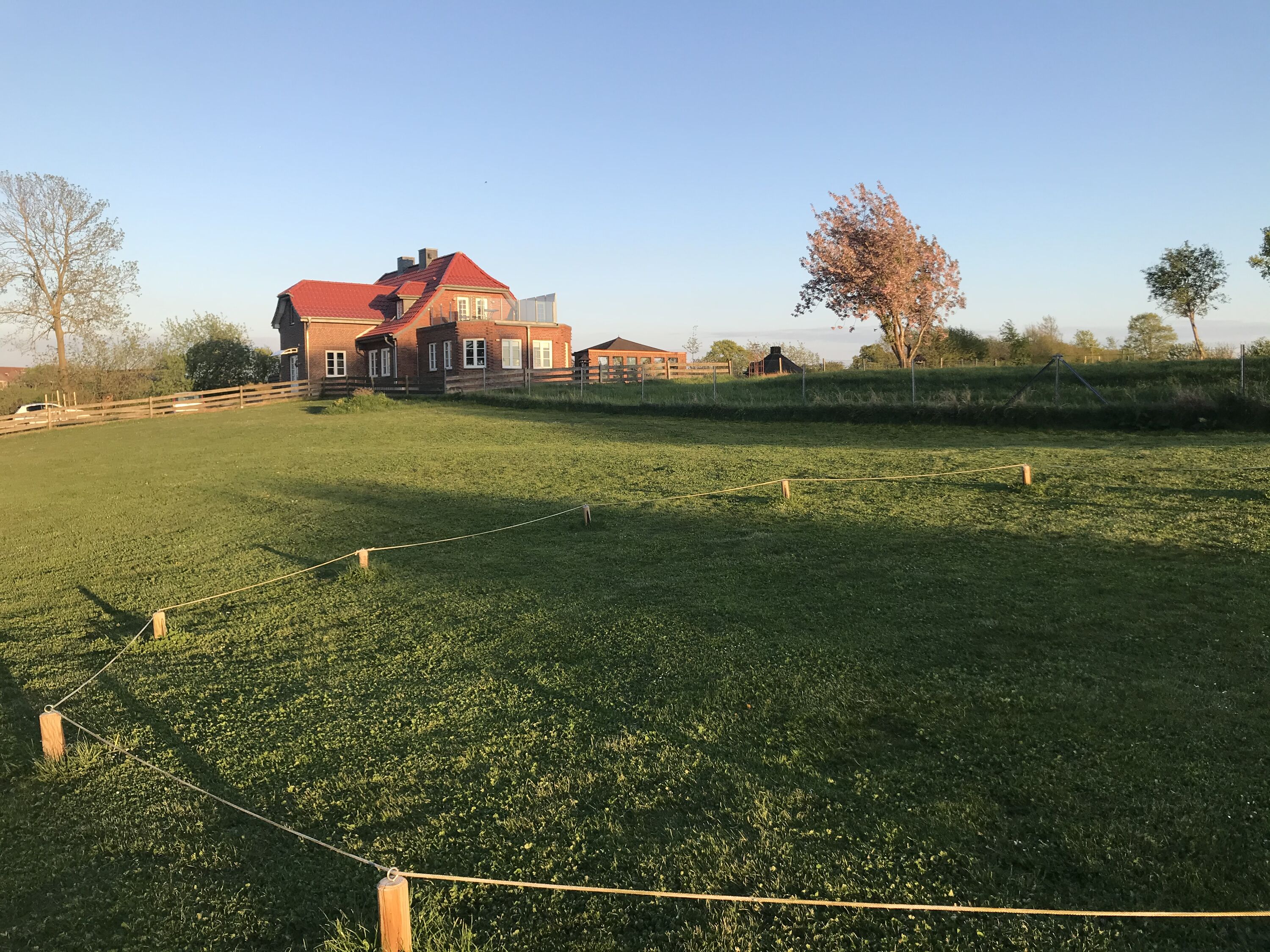 Hundeplatz am Haus