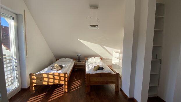 Schlafzimmer 4