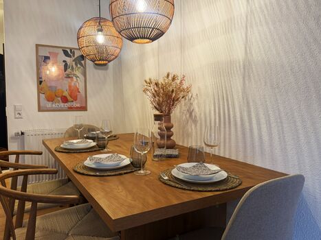 Komplettausstattung zum Essen