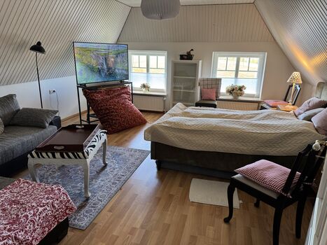 Schlafzimmer B  Bild 1