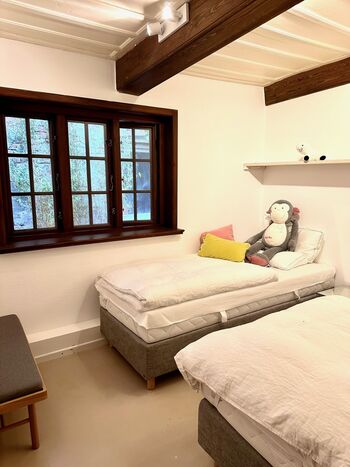 Schlafzimmer 2