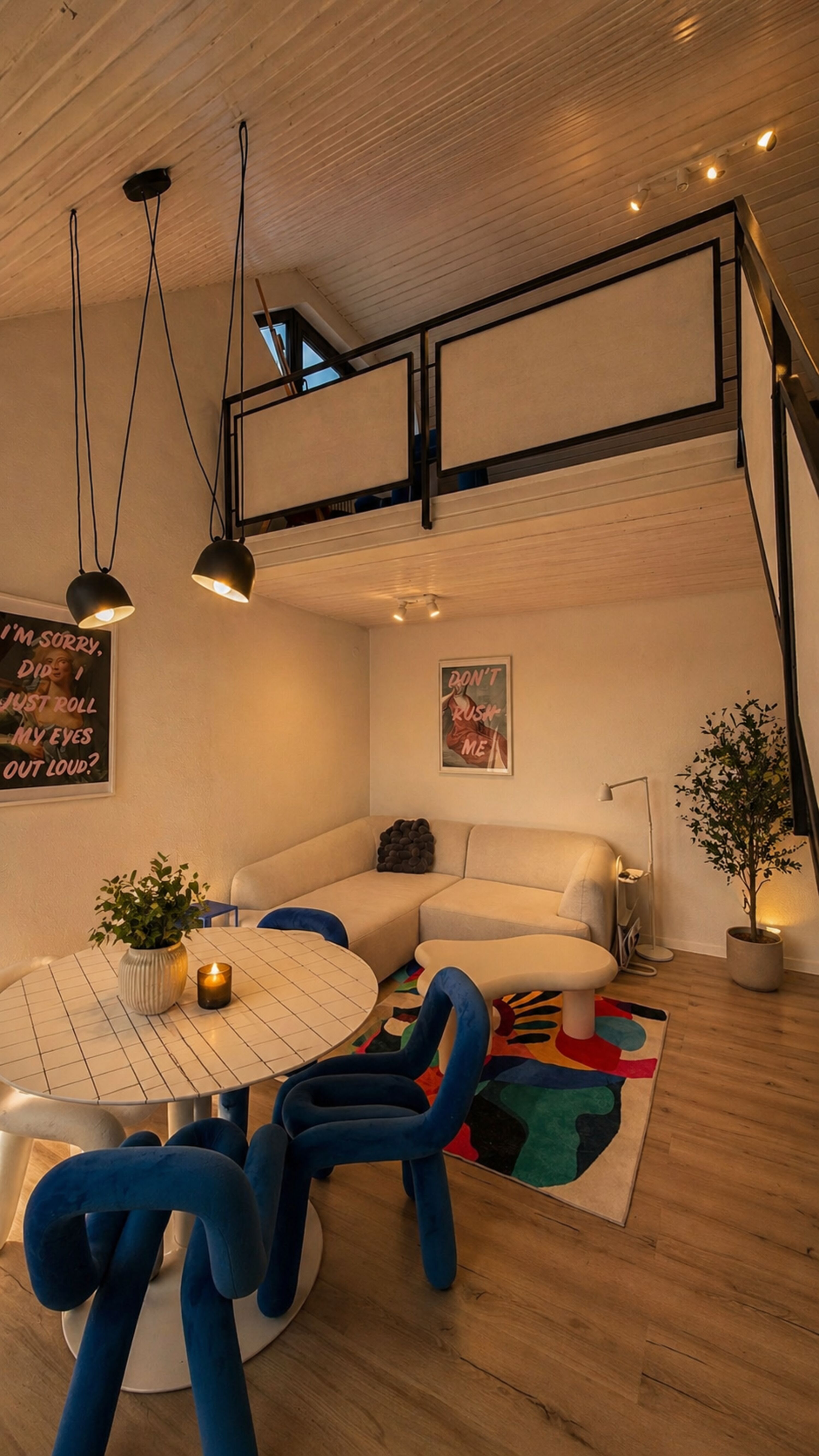 Gemütliches Maisonette Wohnzimmer