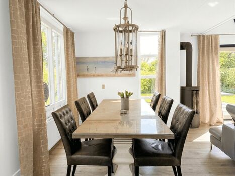 Ferienhaus Villa Relax Ooghduyne mit großem Esstisch