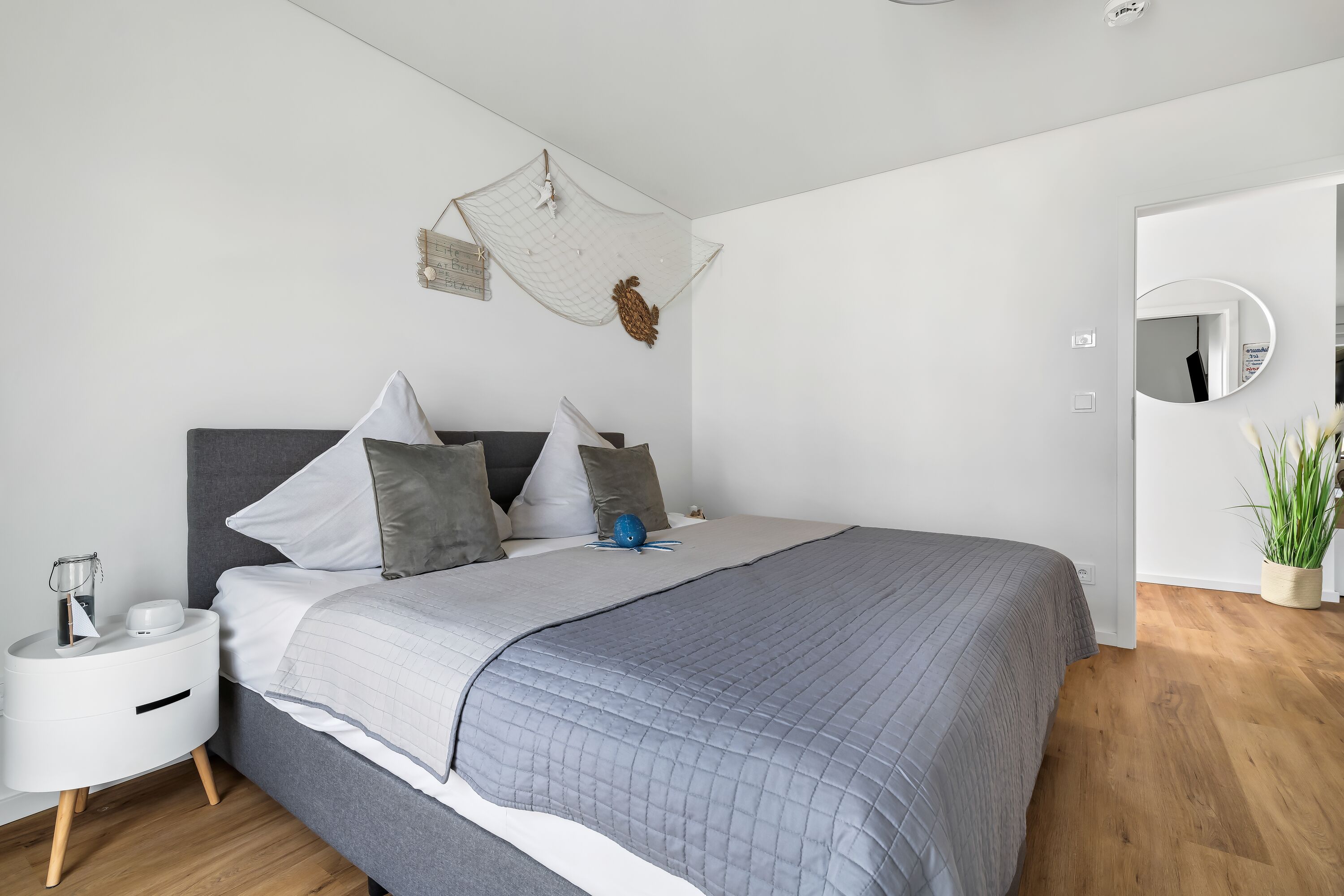 Schlafzimmer 2