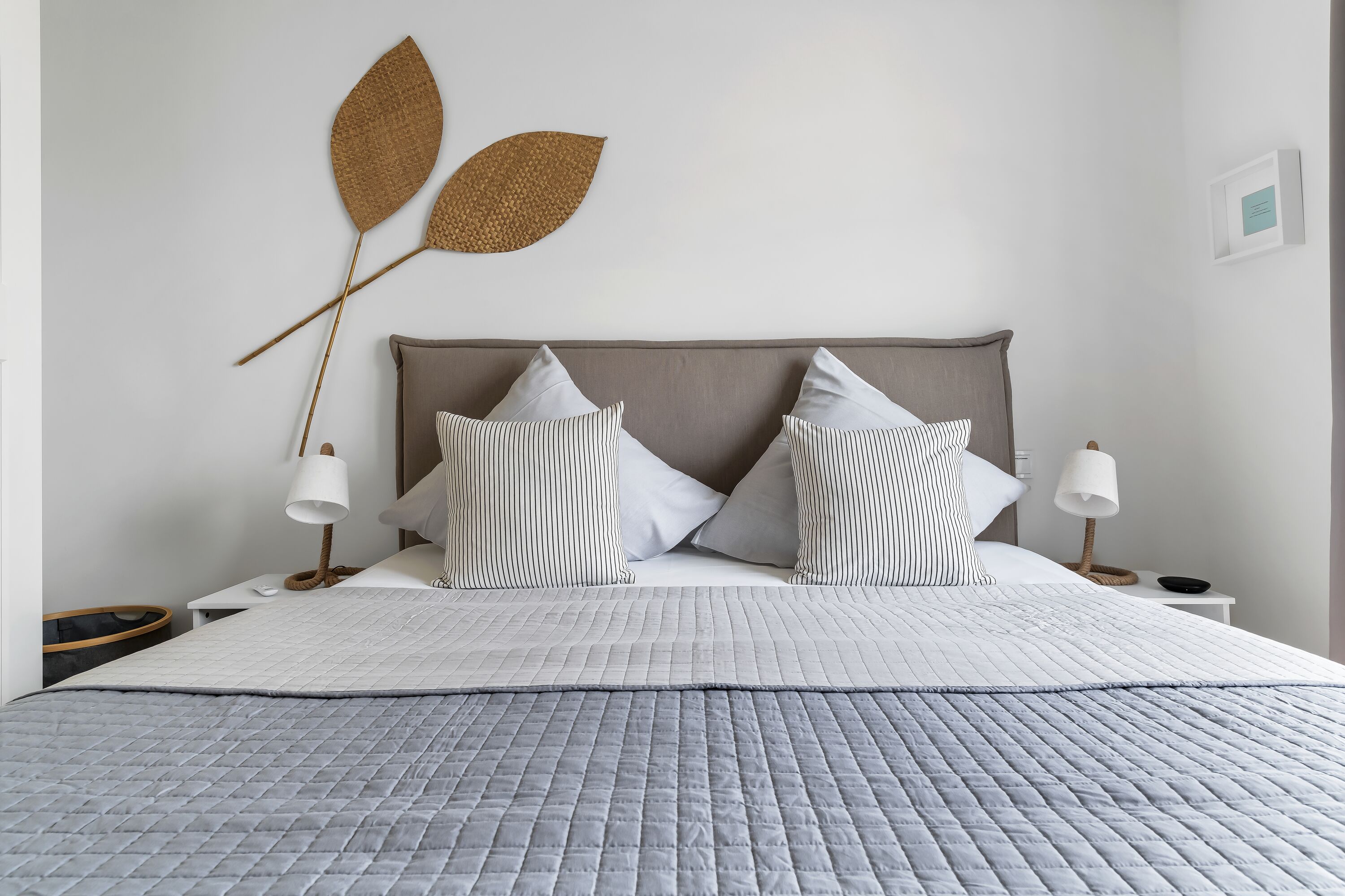 Schlafzimmer 1 Kingsize Boxspringbett